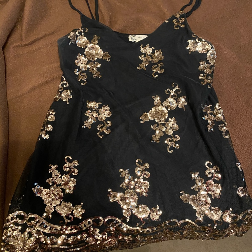 Black and gold sequin tank